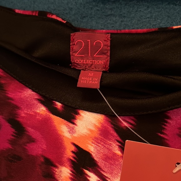 👗 NWT 212 Collection dark red dress size Medium - Picture 3 of 5